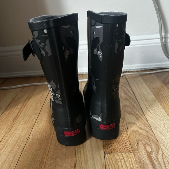 - Flower pattern rain boots - Picture 3 of 3